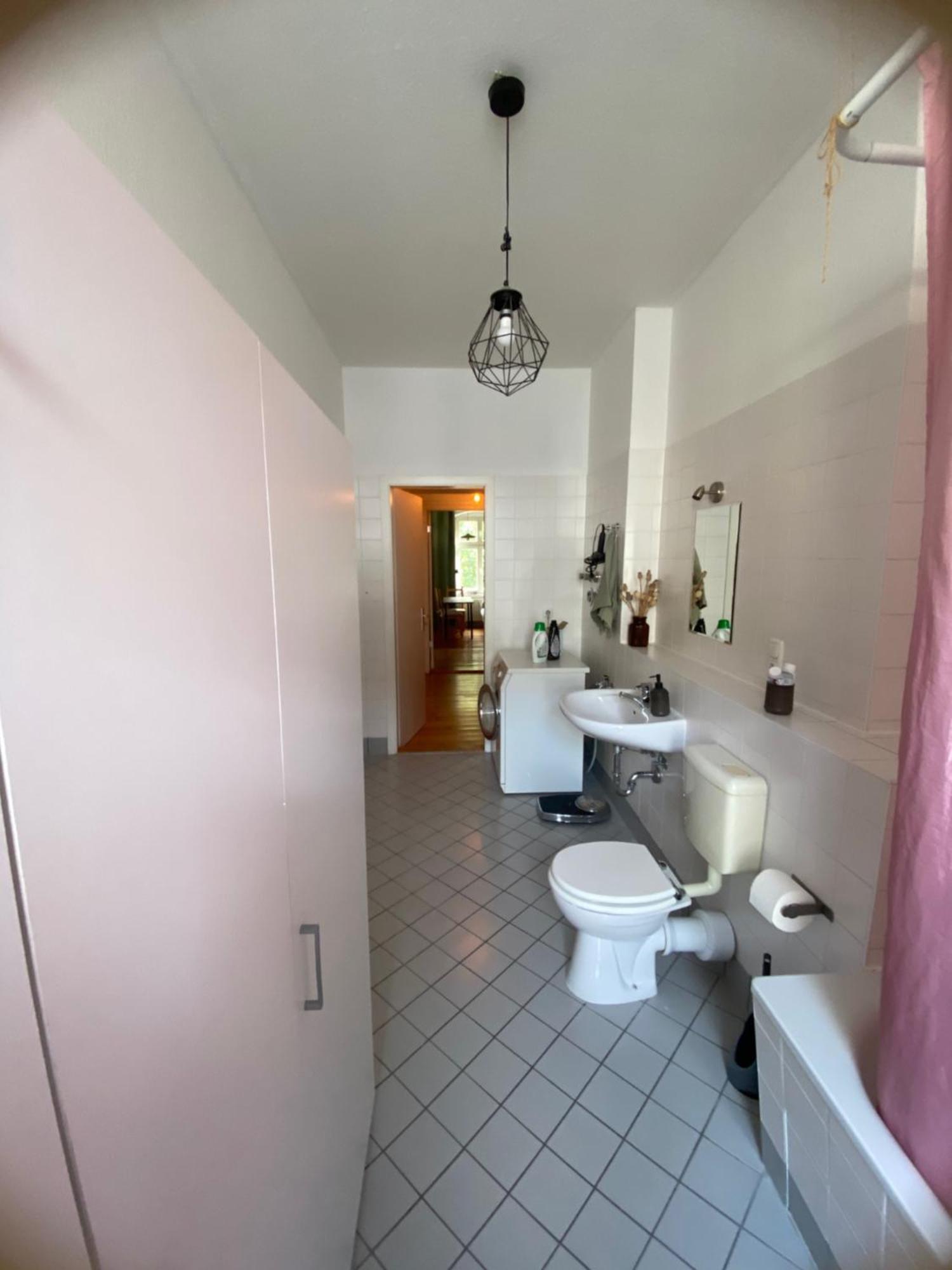 Privatunterkunft Großes Zimmer-prenzlberg Berlin
